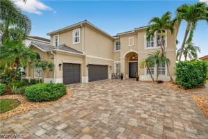 9935 Colonial Walk N, Estero