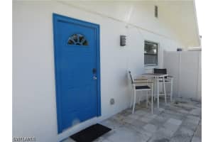 717 95th Avenue, Naples, FL 34108 - MLS#226013958