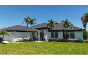19 13th Place, Cape Coral, FL 33993 - MLS#226014057