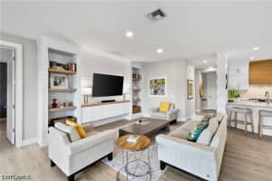 5080 Yacht Harbor Circle, Naples, FL 34112 - MLS#226014092