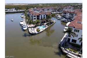 1490 5th Avenue, Naples, FL 34102 - MLS#226014095