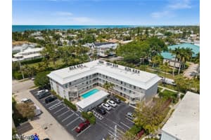 1021 3rd Street, Naples, FL 34102 - MLS#226014110