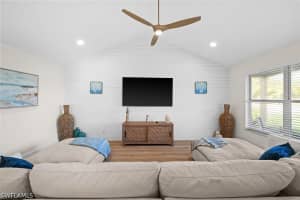 738 95th Avenue, Naples, FL 34108 - MLS#226014139