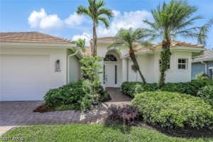 2862 Lone Pine Lane, Naples, FL 34119 - MLS#226014154