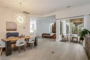 2862 Lone Pine Lane, Naples, FL 34119 - MLS#226014154