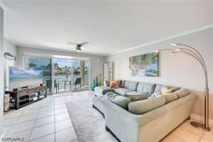 4530 Gulf Shore Boulevard, Naples, FL 34103 - MLS#226014164