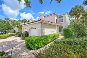 1580 Clermont Dr L-202, Naples