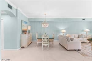 1595 Winding Oaks Way, Naples, FL 34109 - MLS#226014181