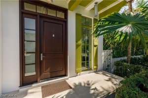912 9th Avenue, Naples, FL 34102 - MLS#226014208