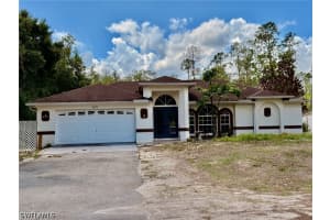 4070 Golden Gate Blvd E, Naples