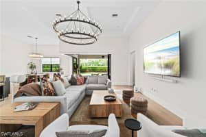 16201 Camden Lakes Circle, Naples, FL 34110 - MLS#226014224