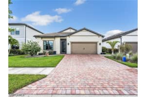 4300 Arlington Dr, Ave Maria