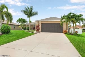 2326 27th Street, Cape Coral, FL 33914 - MLS#226014253