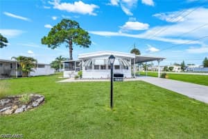 27520 Bourbonniere Drive, Bonita Springs, FL 34135 - MLS#226014265