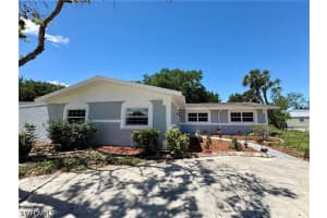 2101 43rd Terrace, Naples, FL 34116 - MLS#226014308