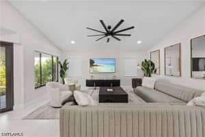 841 91st Avenue, Naples, FL 34108 - MLS#226014313