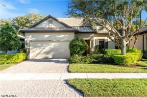 9418 Greyhawk Trl, Naples