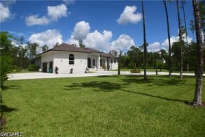 379 25th Street, Naples, FL 34120 - MLS#226014326