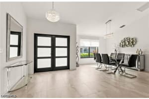2307 Queens Way, Naples, FL 34112 - MLS#226014374