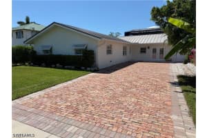 112 Capri Boulevard, Naples, FL 34113 - MLS#226014396