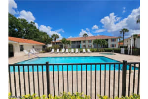 668 Mardel Court, Naples, FL 34104 - MLS#226014410