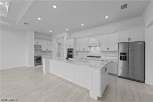 2090 Don Benito Way, Naples, FL 34120 - MLS#226014455