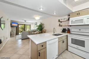 811 Elkcam Circle, Marco Island, FL 34145 - MLS#226014470