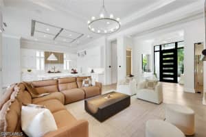 767 Park Shore Drive, Naples, FL 34103 - MLS#226014485