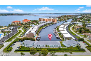 1942 Beach Pkwy 207, Cape Coral
