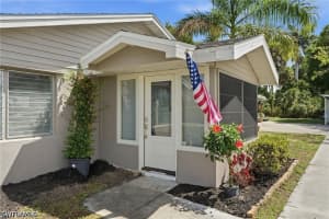 27625 Michigan Street, Bonita Springs, FL 34135 - MLS#226014514