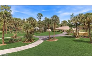 184 Wilson Boulevard, Naples, FL 34117 - MLS#226014529