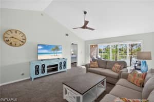 550 Saratoga Circle, Naples, FL 34104 - MLS#226014540