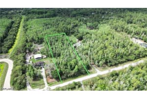 10th AVE SE, Naples, FL 34117 - MLS#226014555