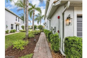 15620 Marcello Circle, Naples, FL 34110 - MLS#226014569