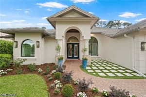 9833 Clear Lake Circle, Naples, FL 34109 - MLS#226014663