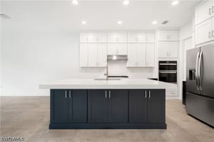 8771 Oceana Way, Naples, FL 34114 - MLS#226014674