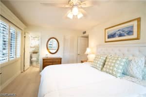 388 4th Avenue, Naples, FL 34102 - MLS#226014681