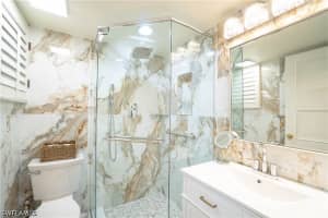 388 4th Avenue, Naples, FL 34102 - MLS#226014681