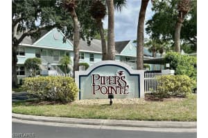 137 Wading Bird Circle, Naples, FL 34110 - MLS#226014697