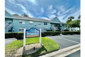 137 Wading Bird Circle, Naples, FL 34110 - MLS#226014697