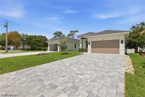 1027 Frank Whiteman Boulevard, Naples, FL 34103 - MLS#226014702