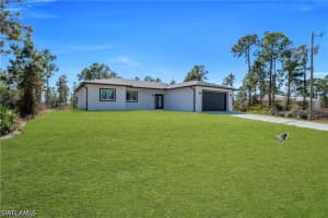 828 Genoa Avenue, Lehigh Acres, FL 33974 - MLS#226014724