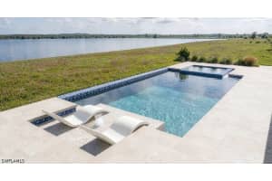 8718 Driftwood Dr, Naples