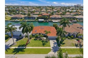 1181 Bond Court, Marco Island, FL 34145 - MLS#226014768