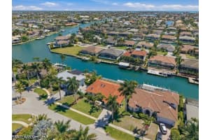 1181 Bond Court, Marco Island, FL 34145 - MLS#226014768