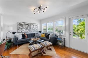 221 8th Avenue, Naples, FL 34102 - MLS#226014804