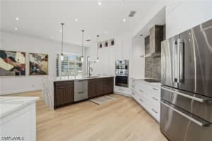 1835 Les Chateaux Boulevard, Naples, FL 34109 - MLS#226014822