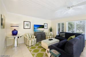286 4th Street, Naples, FL 34102 - MLS#226014845