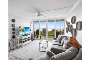 180 Seaview Court, Marco Island, FL 34145 - MLS#226014882