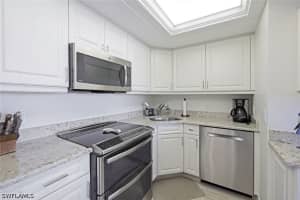 180 Seaview Court, Marco Island, FL 34145 - MLS#226014882